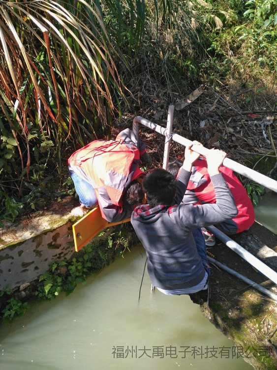 說(shuō)明: http://image0.chunsuns.com/site501/upload/album/20161214/2016121412351343502083.jpg