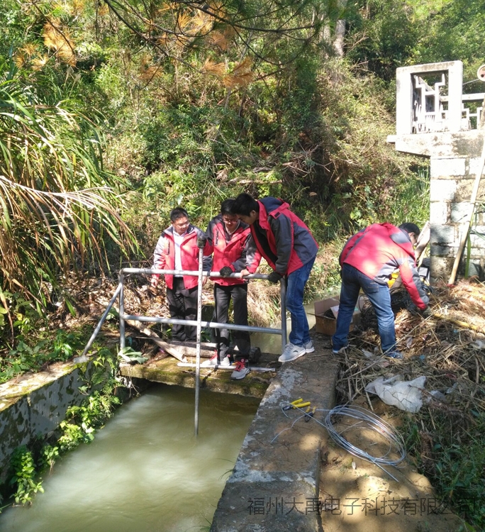 說(shuō)明: http://image0.chunsuns.com/site501/upload/album/20161214/2016121412342121974601.jpg