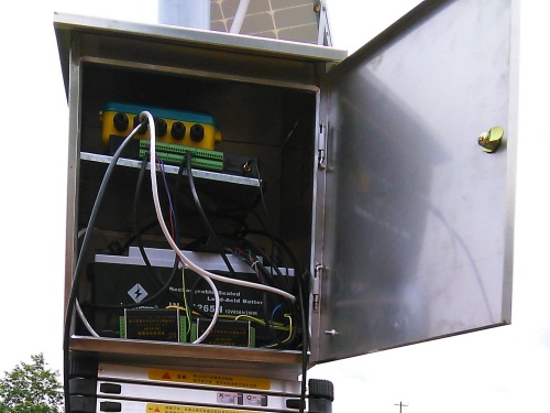 廣西省宜州市超聲波多普勒流速儀現(xiàn)場-201604 (1)_副本.jpg